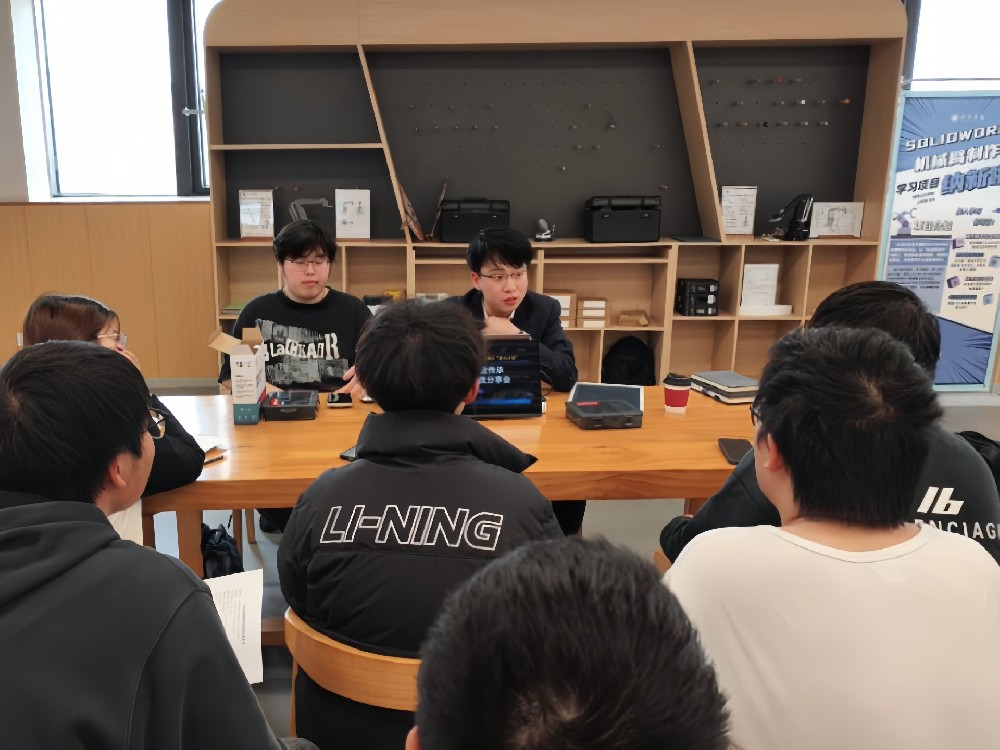 SOLIDWORKS机械臂项目“薪火计划” | 队长经验传承与项目交流分享会